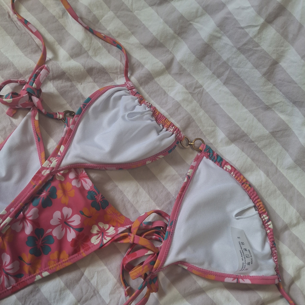 Pink Tropical Hibiscus Floral Triangle Bikini Set with Gold Ring Detail Size S